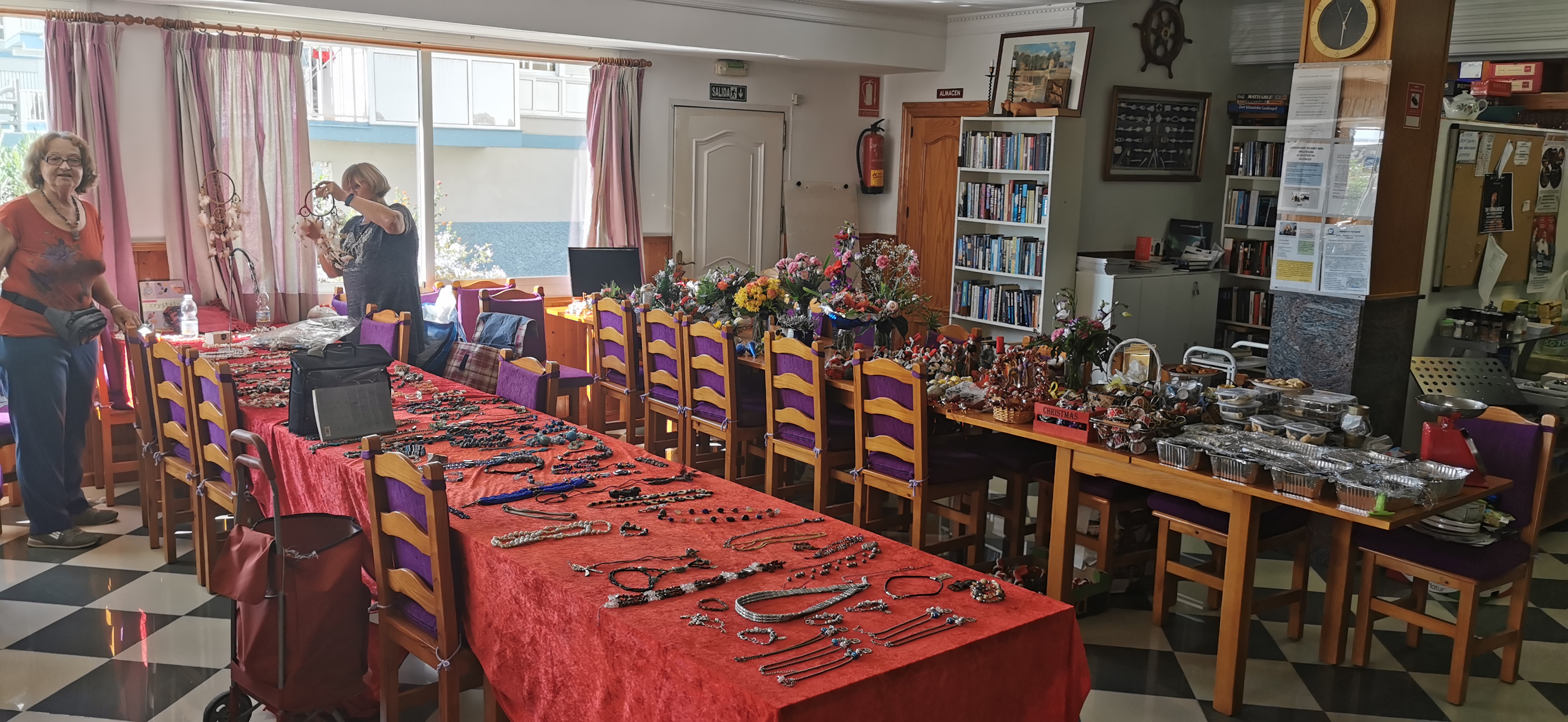 Velbesøgt og super fint Loppemarked d. 27.10