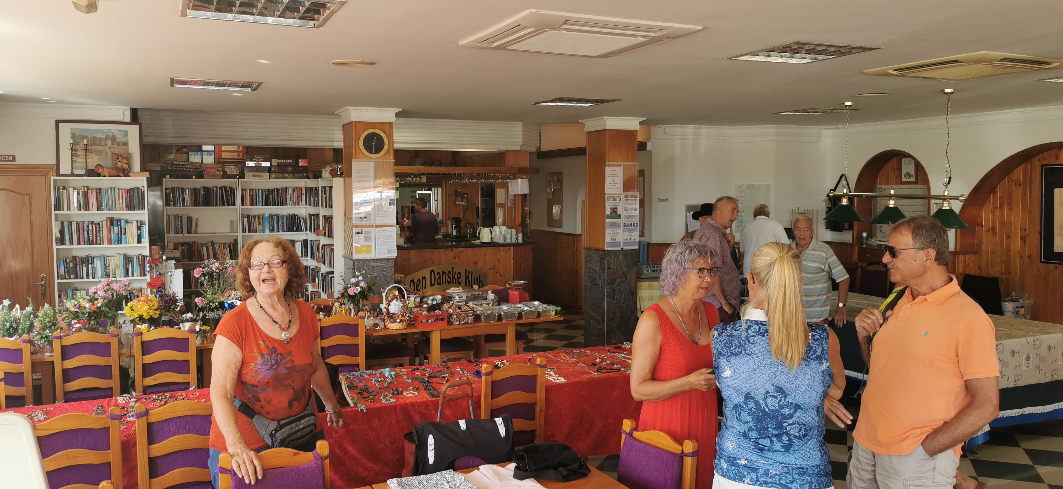 Velbesøgt og super fint Loppemarked d. 27.10